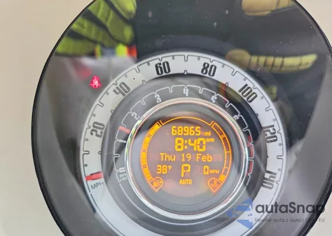 2016 Fiat 500 Pop z USA, uszkodzony, nr VIN 3C3CFFAR3GT228071